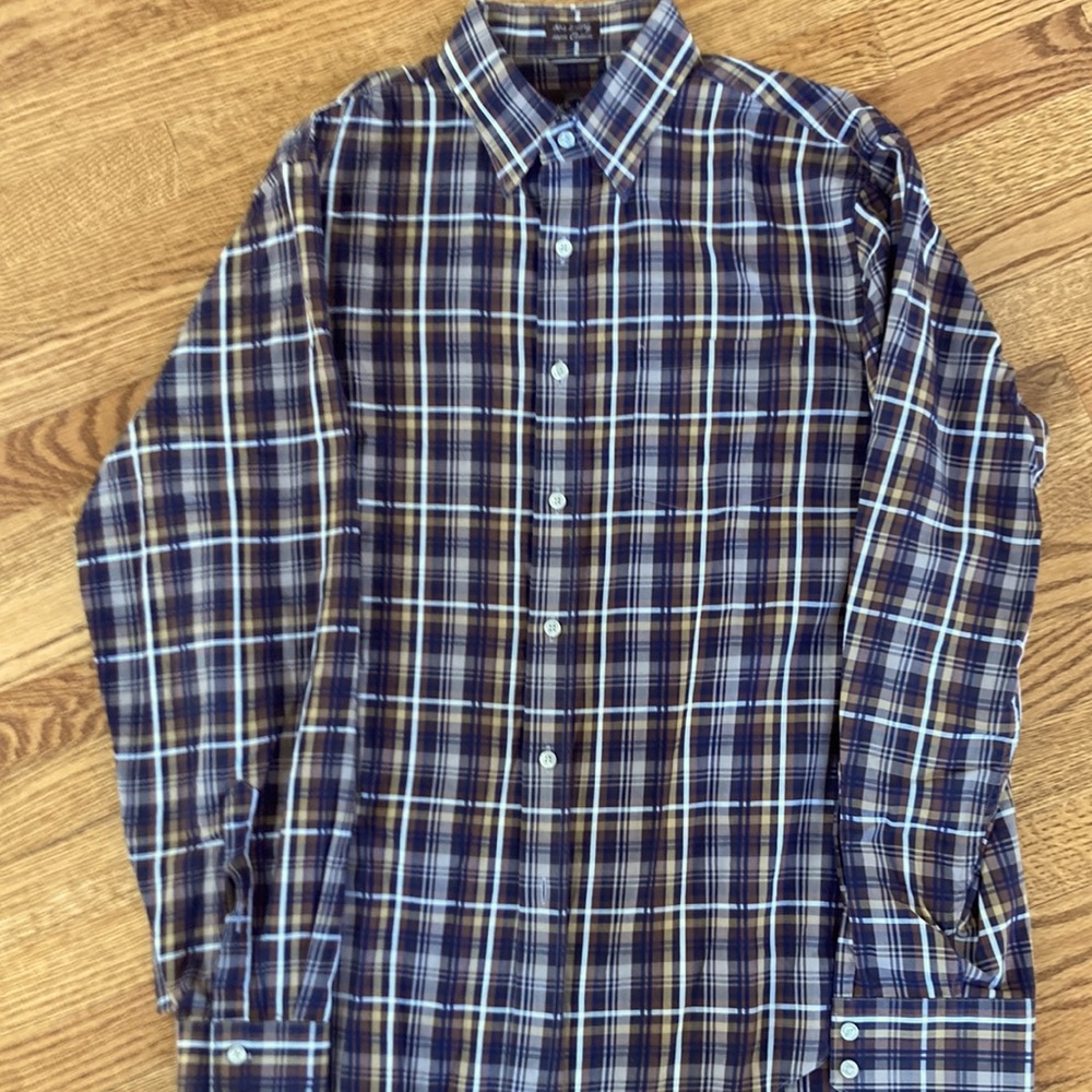 EUC MENS plaid shirt. Black Brown 1826 brand. Sold at Lord & Taylor. Size Large